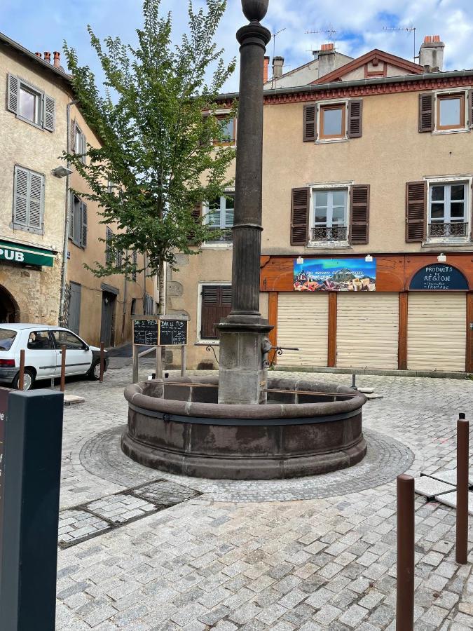 Ambert Centreville La Studette Tout Confort Exterior foto